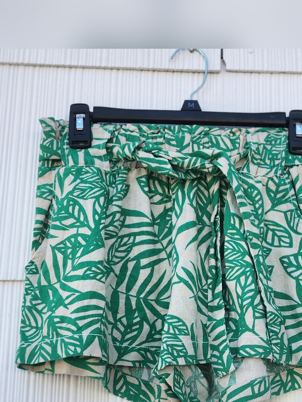CALI 1850 Linen Paperbag High Rise Tie Waist Shorts S Green Leaf Pockets Small T